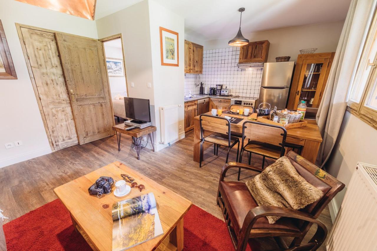Chalet La Perle De L'Oisans - Appartements D'Exception Vaujany Luaran gambar