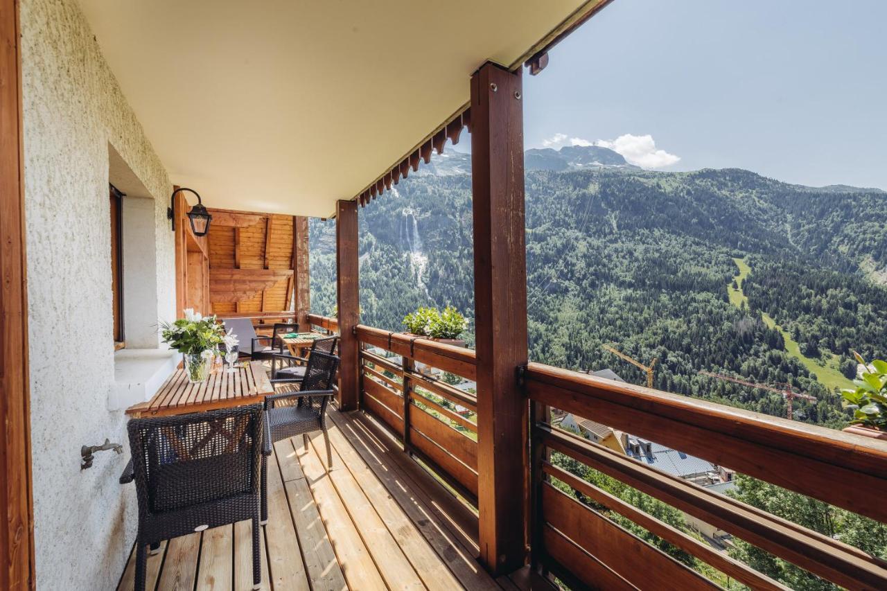 Chalet La Perle De L'Oisans - Appartements D'Exception Vaujany Luaran gambar